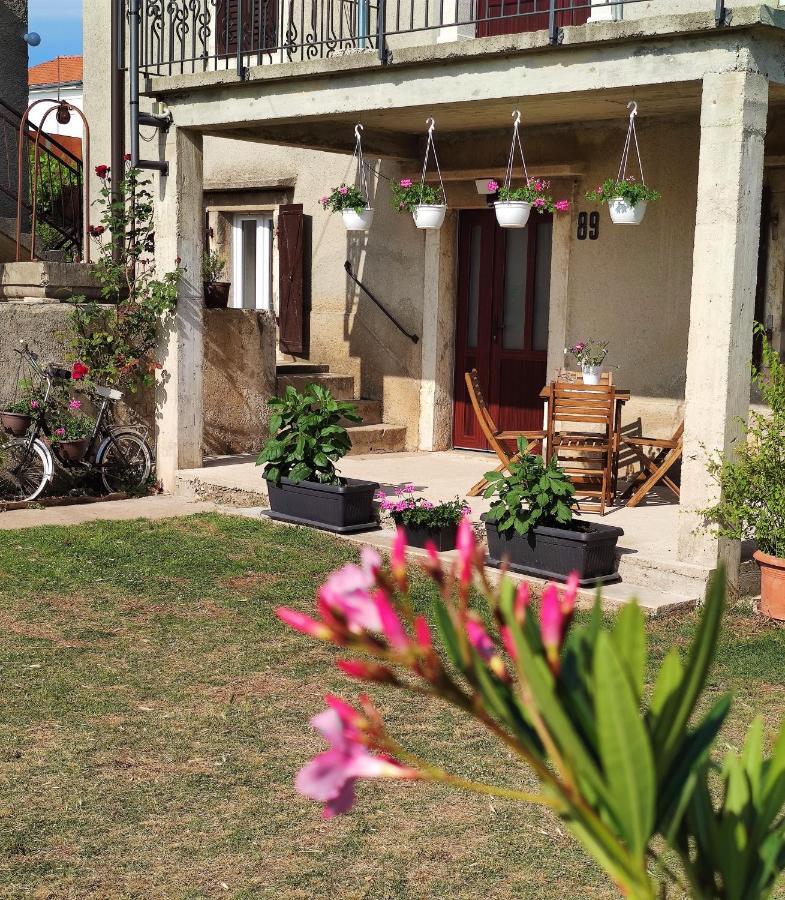 Apartman Josip Garica Exterior photo